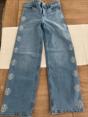 abercrombie kids Light Blue Embroidered high rise Wide-Leg Jeans